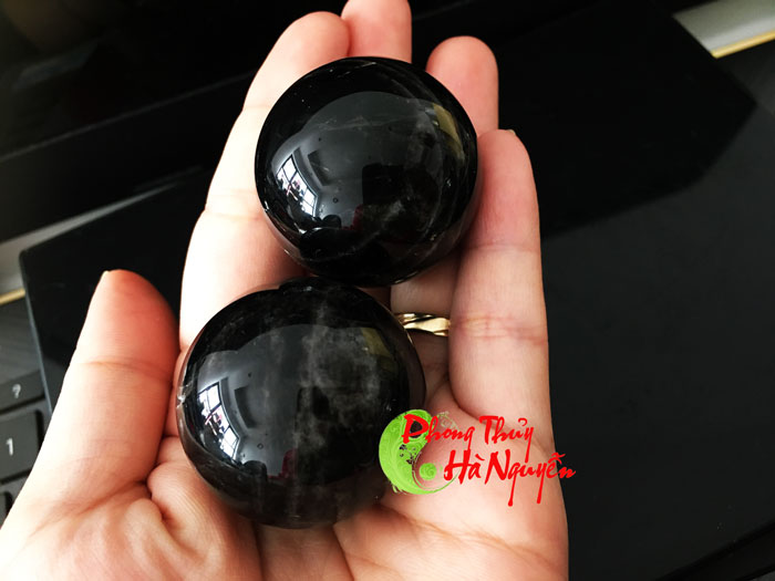 bi cầu lăn tay đá thạch anh